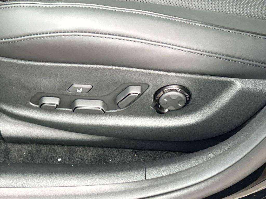 New 2026 Genesis G80 3.5T Prestige image 15