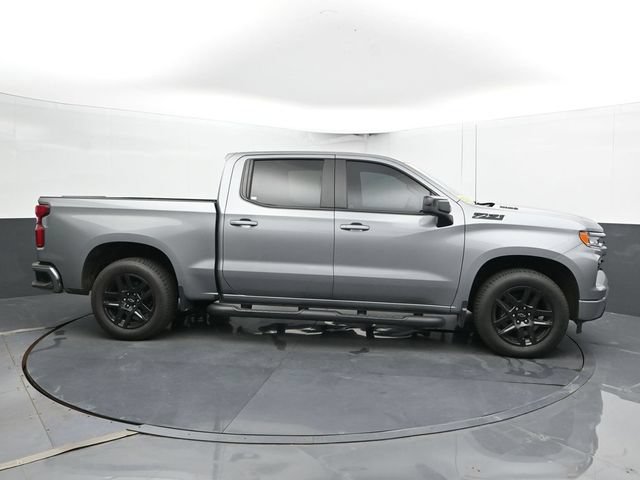 Used 2024 Chevrolet Silverado 1500 RST AWD/4WD image 4