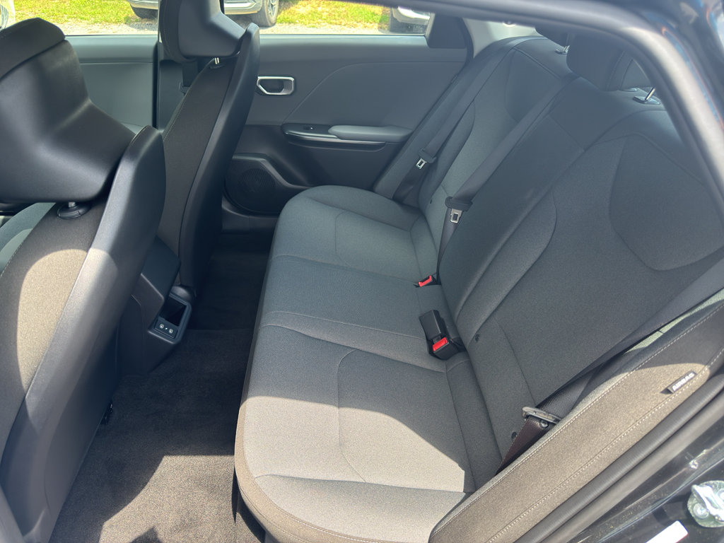 New 2026 Kia K4 FWD image 15