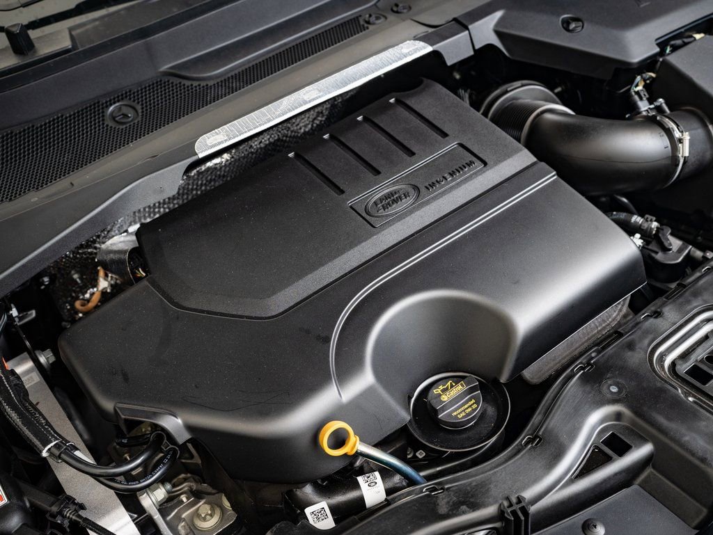 Certified 2025 Land Rover Discovery Sport S AWD/4WD image 36