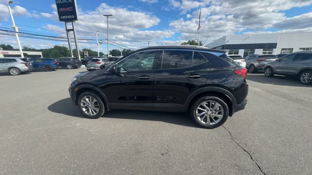 Certified 2022 Buick Encore GX Essence w/ Advanced Technology Package AWD/4WD image 5