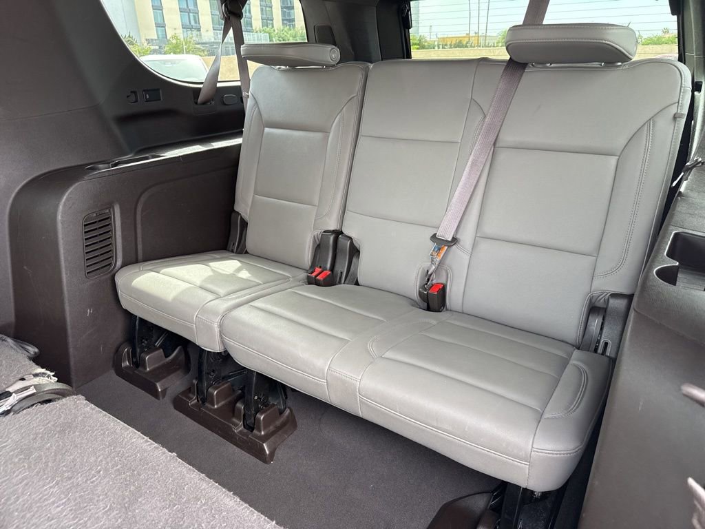 Used 2022 Chevrolet Suburban Z71 w/ Luxury Package AWD/4WD image 26