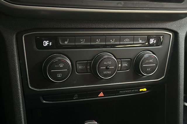 Used 2021 Volkswagen Atlas SE image 26