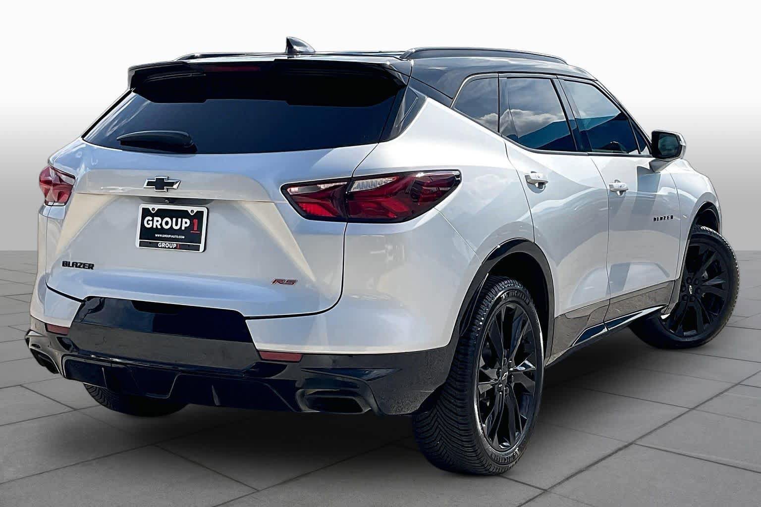 Used 2022 Chevrolet Blazer RS w/ Enhanced Convenience Package FWD image 13