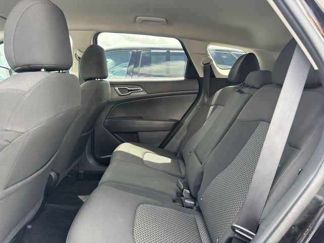 Used 2023 Kia Sportage LX FWD image 11