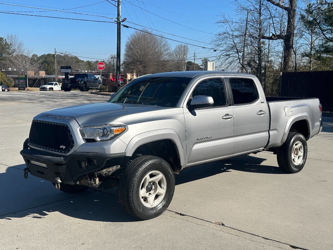 Used 2016 Toyota Tacoma SR5 w/ SR5 Appearance Package (SN) AWD/4WD image 1