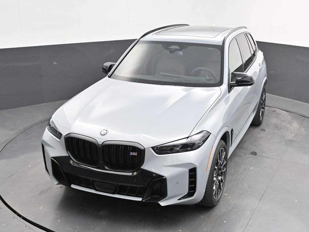New 2026 BMW X5 M60i w/ Executive Package image 44