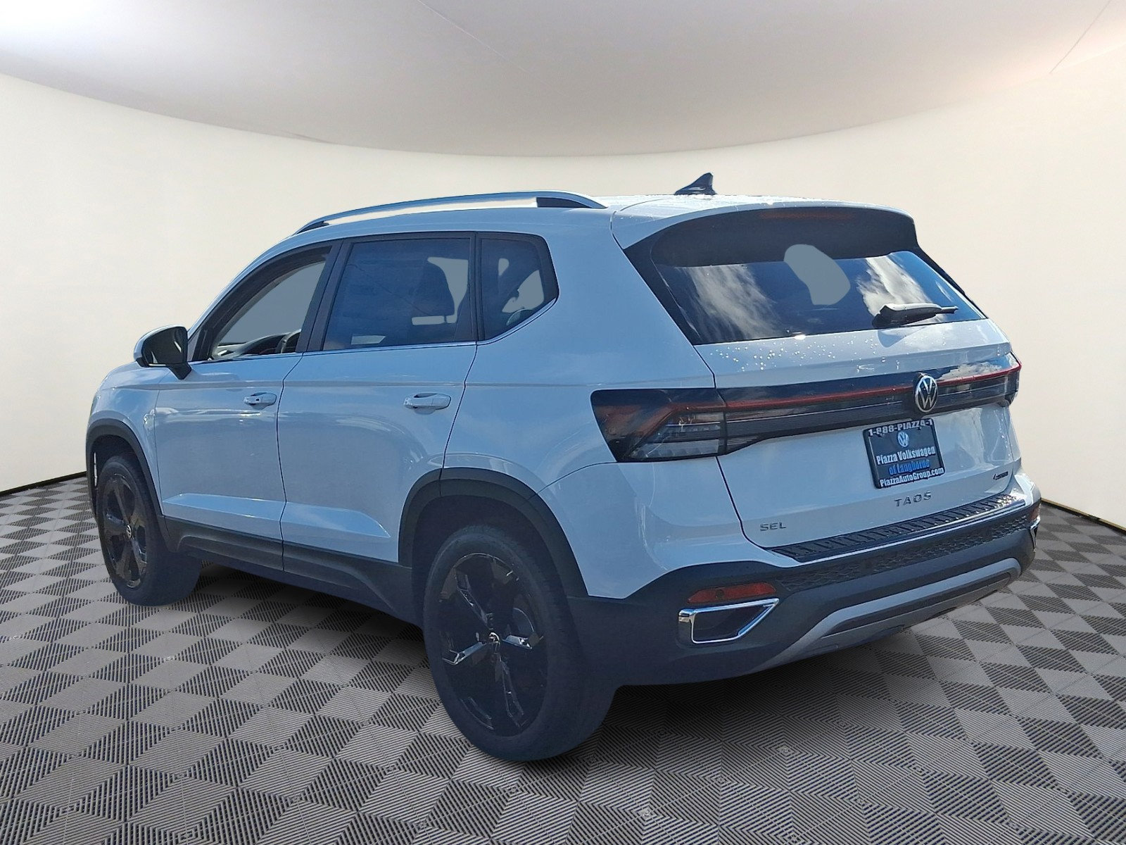 New 2027 Volkswagen Taos SEL AWD/4WD image 3