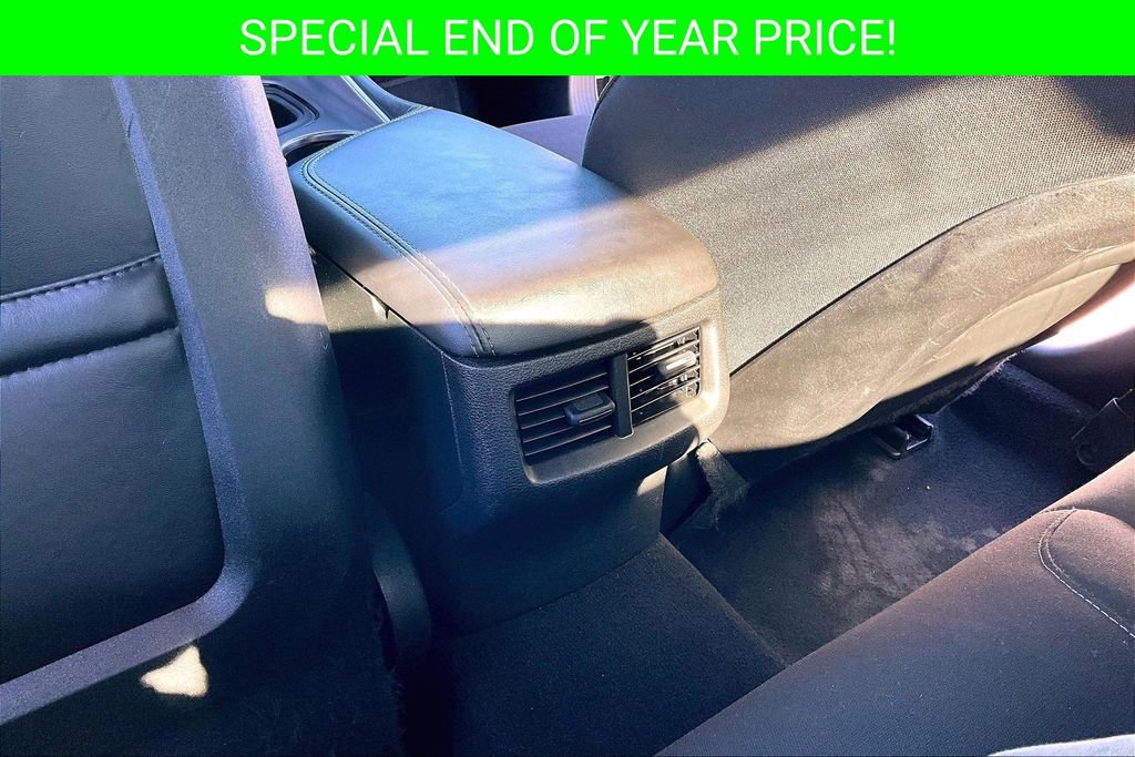 Used 2019 Dodge Challenger GT w/ Blacktop Package image 10