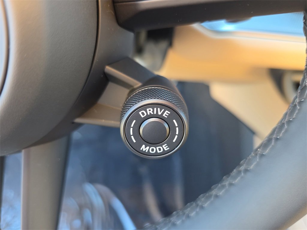 New 2026 Porsche Cayenne S image 37