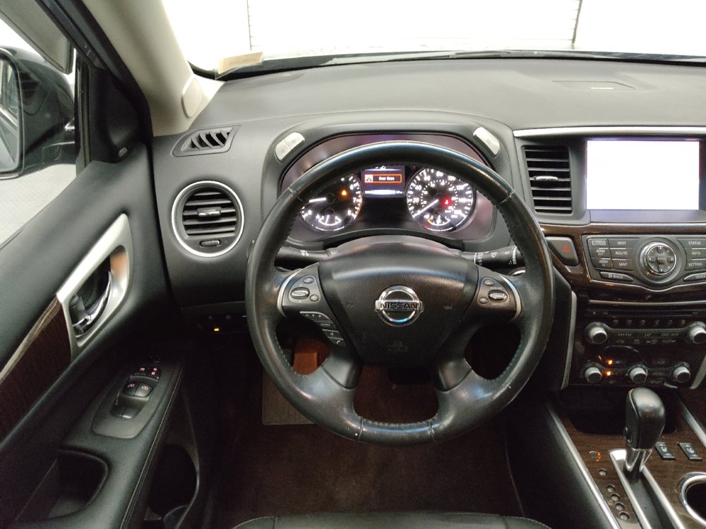 Used 2016 Nissan Pathfinder SL w/ SL Tech Package AWD/4WD image 22
