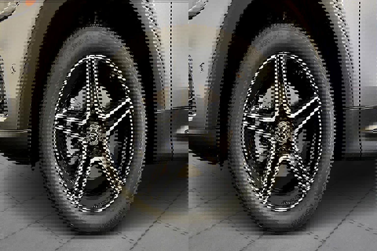 New 2026 Mercedes-Benz GLB 250 4MATIC image 17