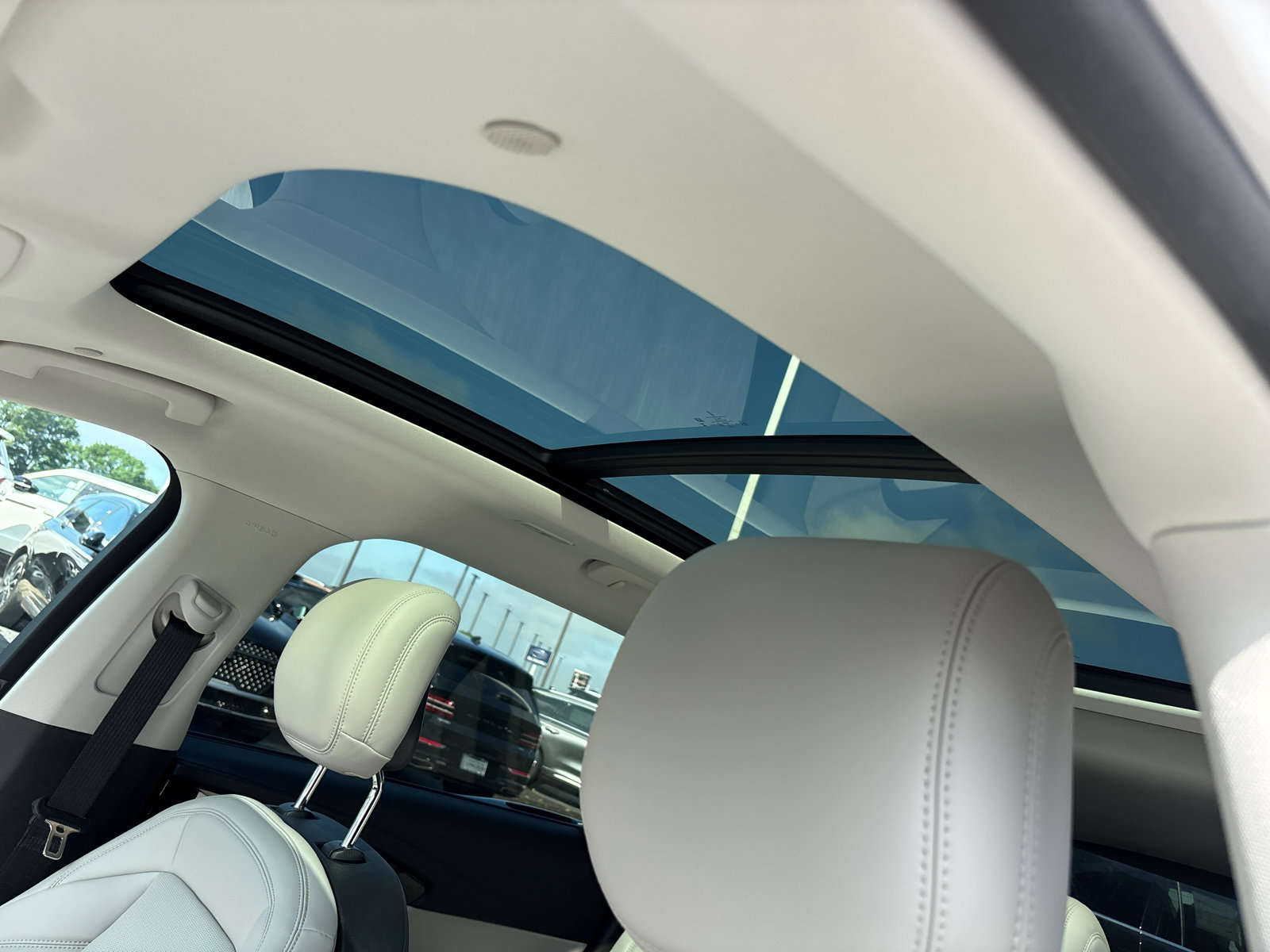 New 2026 Lincoln Nautilus Premier w/ Equipment Group 102A AWD/4WD image 26