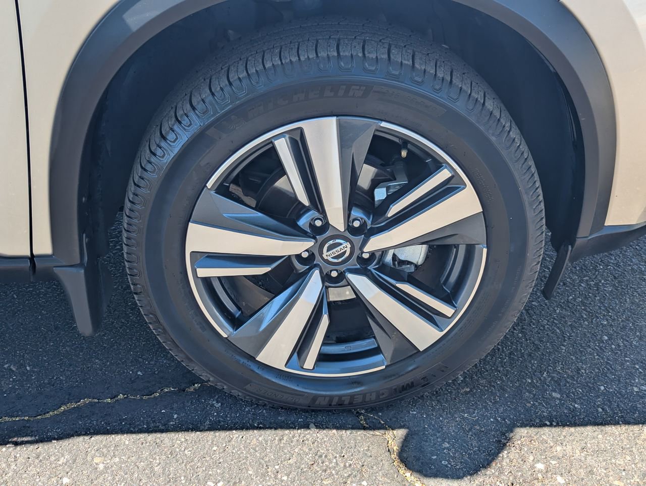 Used 2021 Nissan Rogue SL image 10