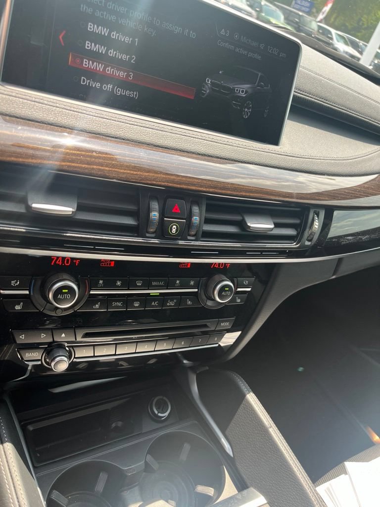 Used 2019 BMW X6 xDrive35i w/ M Sport Package AWD/4WD image 6