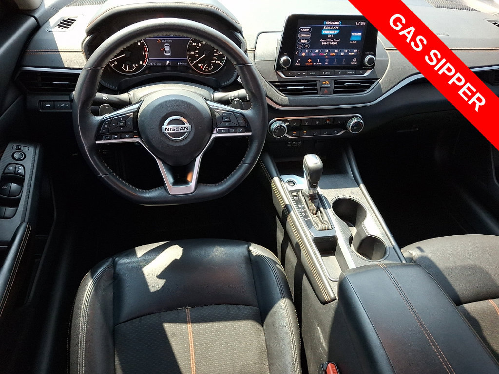Used 2021 Nissan Altima 2.5 SR w/ SR Premium Package FWD image 11