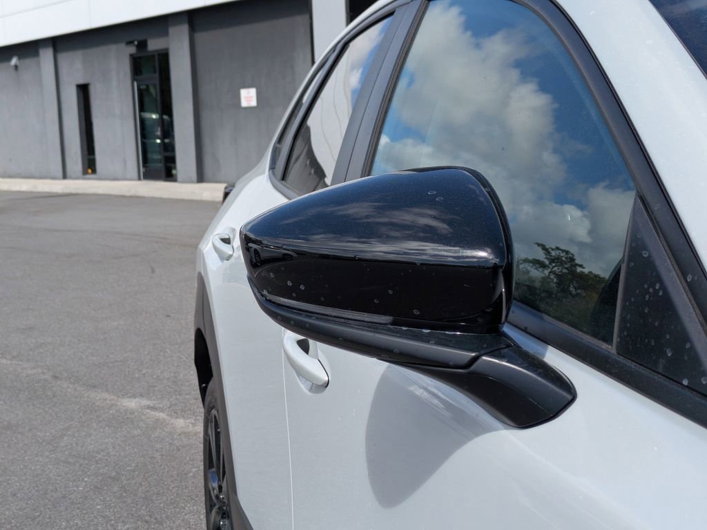 New 2026 MAZDA CX-30 AWD 2.5 S w/ Select Sport Pkg image 12