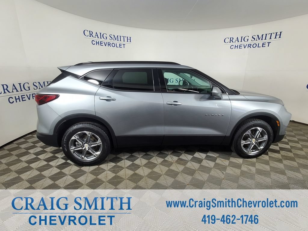 Used 2024 Chevrolet Blazer LT w/ Convenience Package FWD image 8