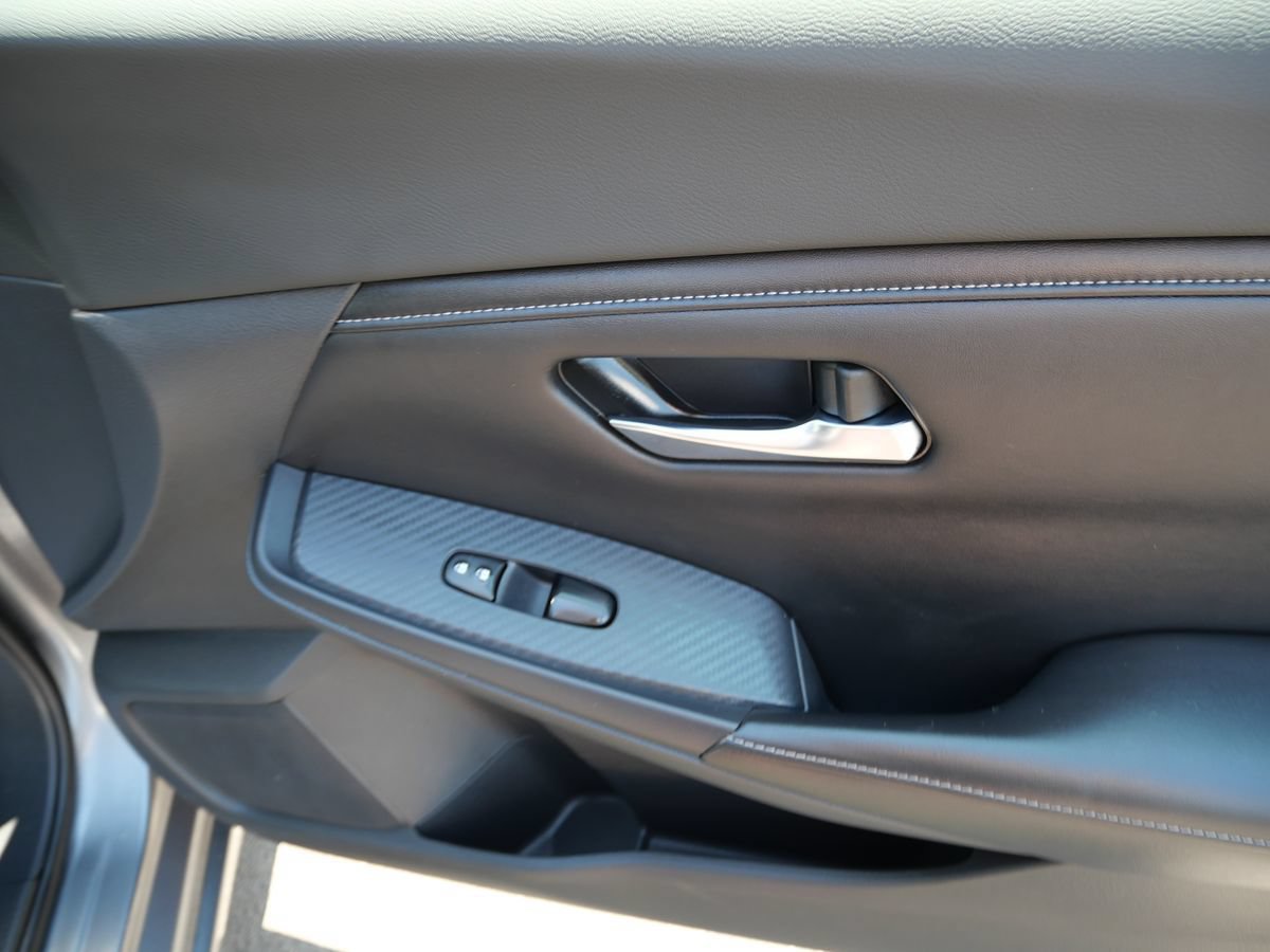Used 2020 Nissan Sentra SV FWD image 21