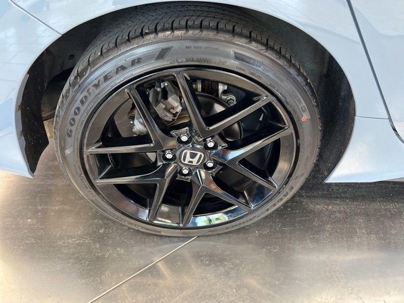 Used 2023 Honda Civic Sport image 9