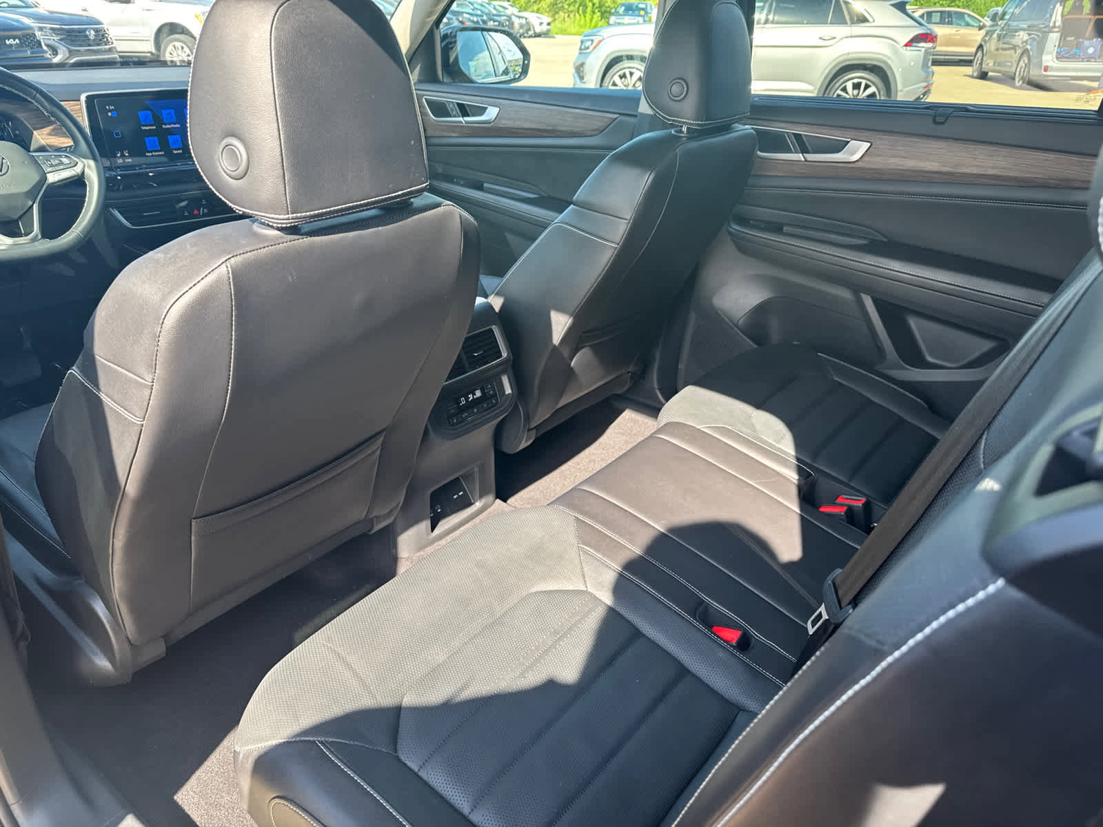 Certified 2024 Volkswagen Atlas SEL image 13