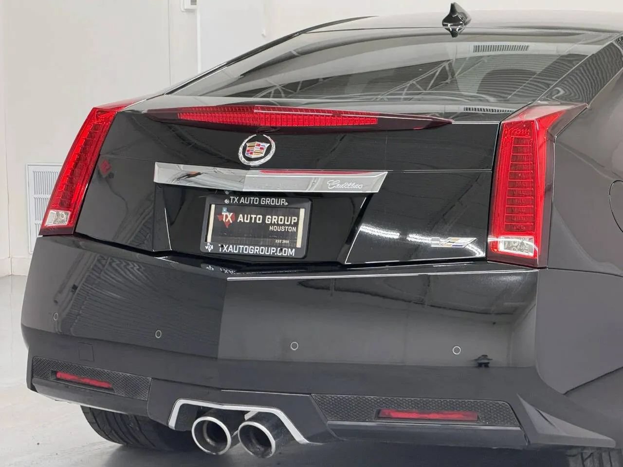 Used 2012 Cadillac CTS V w/ Wood Trim Package RWD image 34