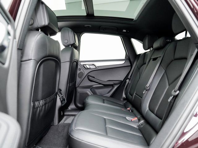 Certified 2023 Porsche Macan Turbo image 26
