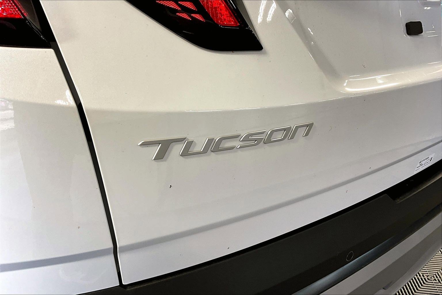 New 2026 Hyundai Tucson Limited AWD/4WD image 14