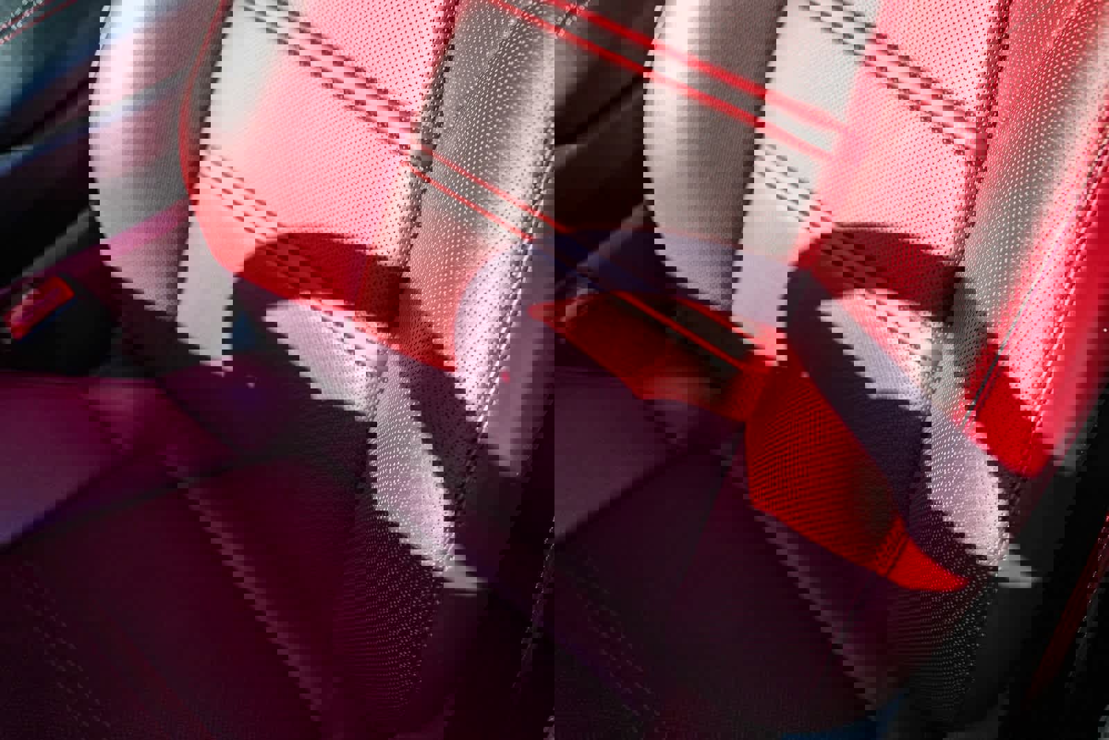 Used 2023 Porsche Cayenne Platinum Edition image 21