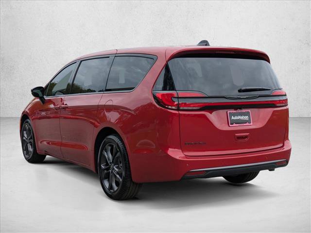 New 2026 Chrysler Pacifica Select image 7