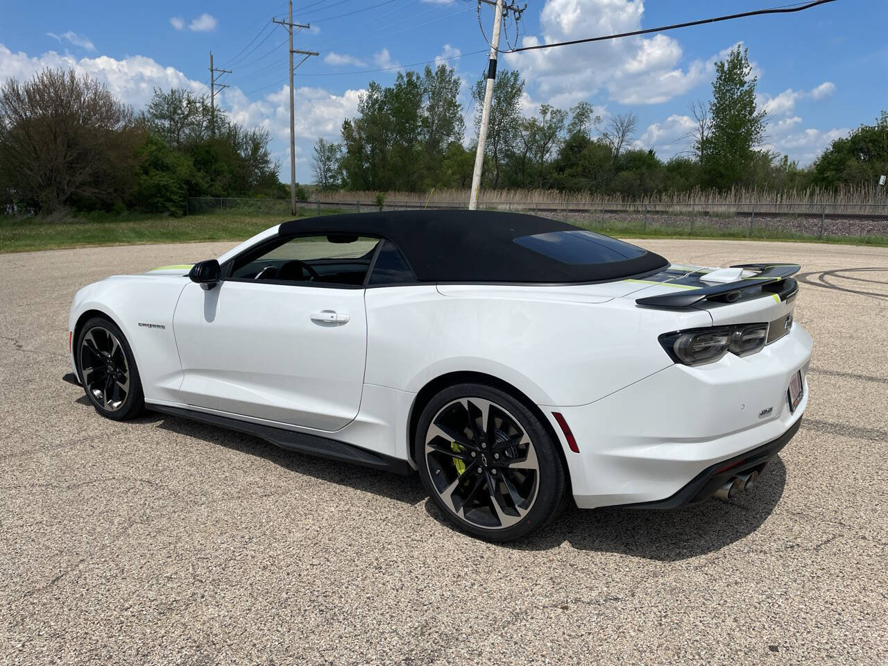 Used 2023 Chevrolet Camaro SS RWD image 5