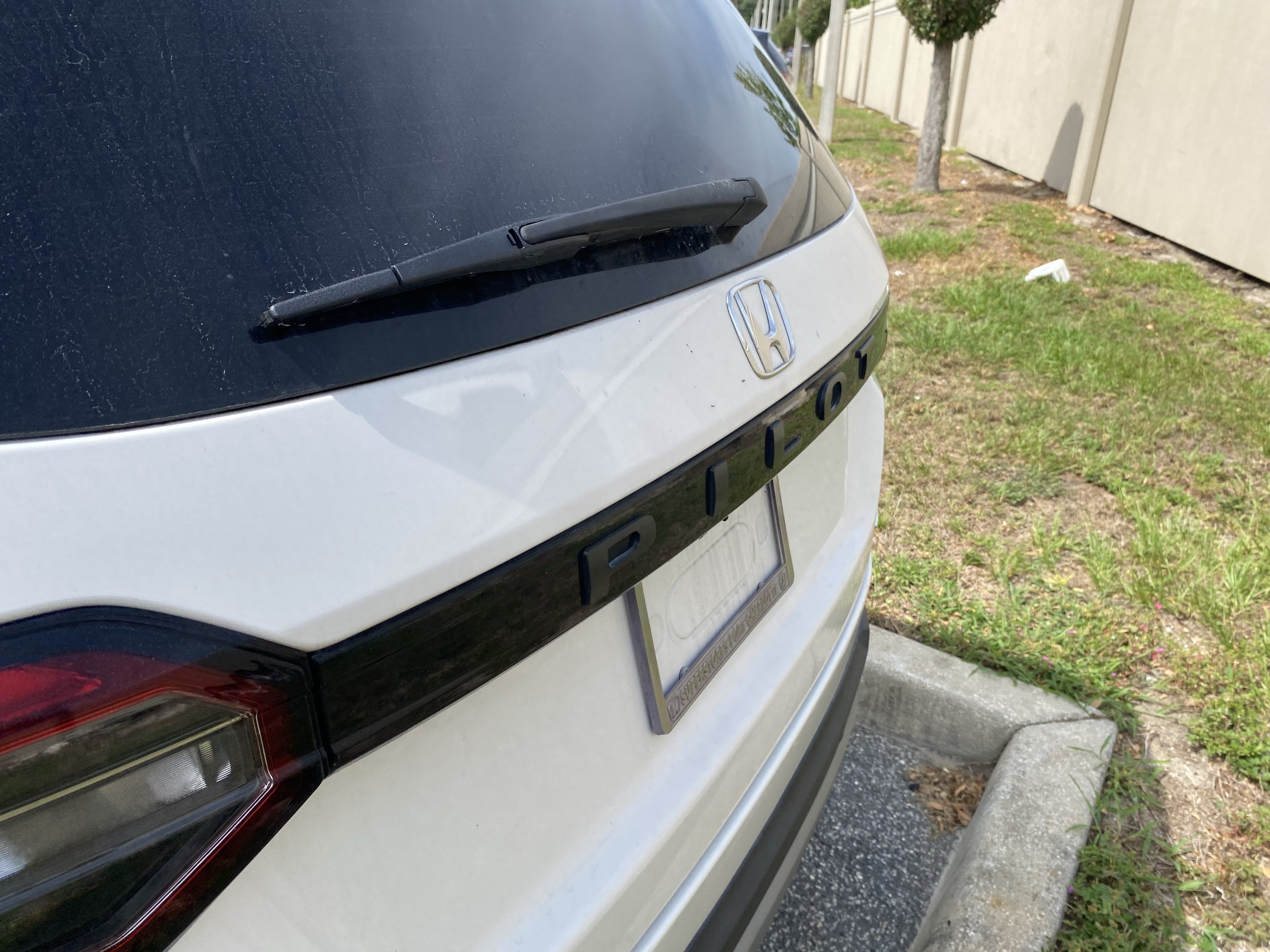Used 2024 Honda Pilot Elite image 12