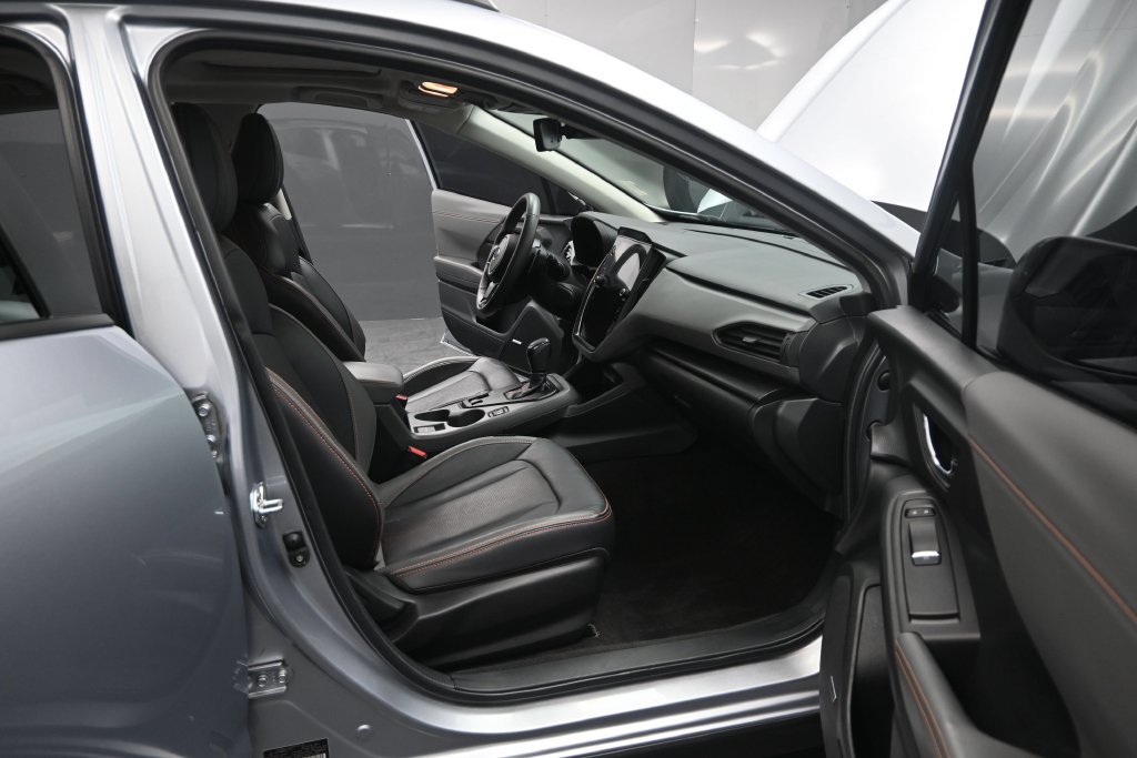 Used 2025 Subaru Crosstrek 2.5i Limited AWD/4WD image 20