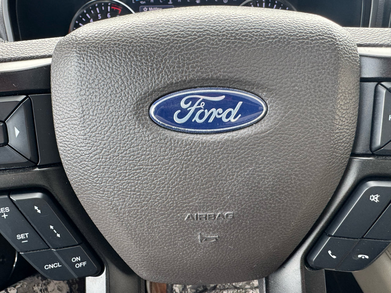 Used 2020 Ford Expedition Limited w/ Equipment Group 302A image 20