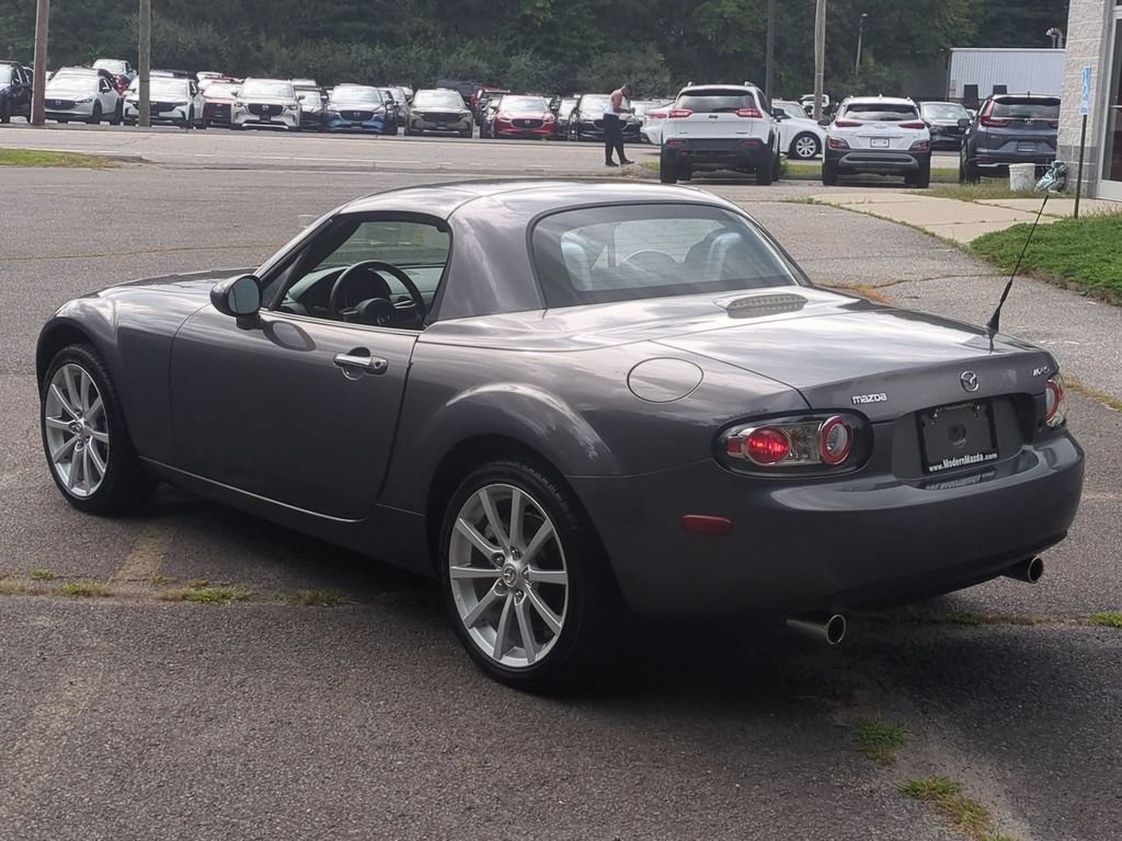 Used 2007 MAZDA MX-5 Miata Grand Touring w/ Premium Pkg RWD image 6