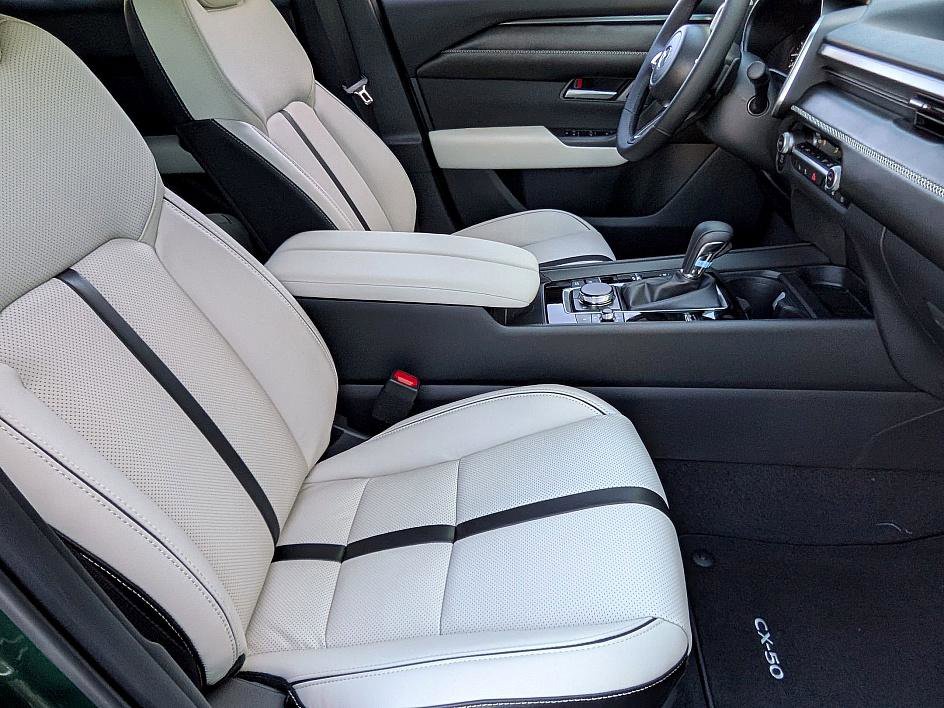 New 2026 MAZDA CX-50 AWD 2.5 S w/ Cargo Package image 36