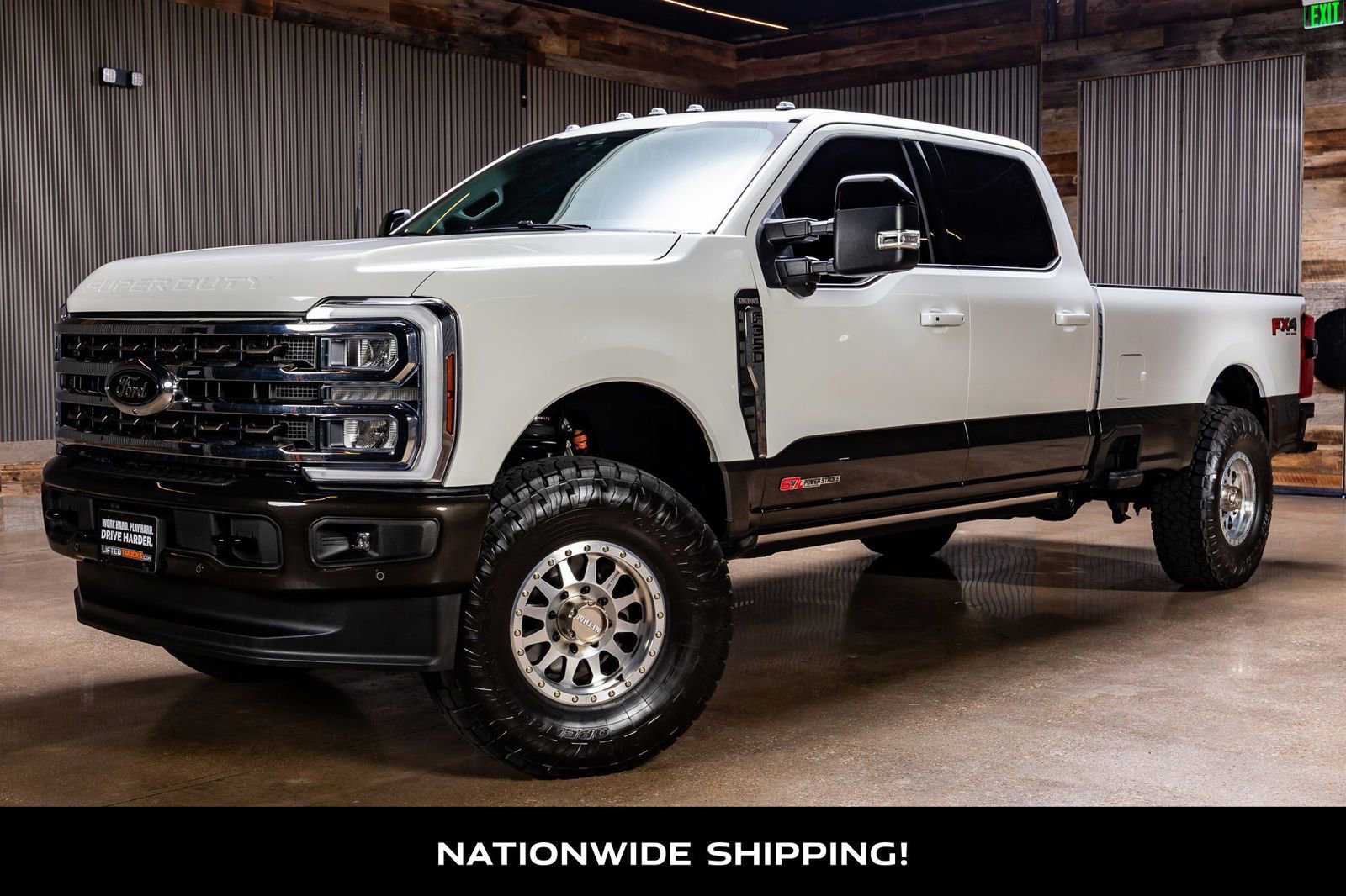 Used 2025 Ford F350 King Ranch w/ FX4 Off-Road Package image 4