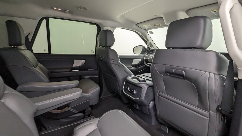 New 2027 Ford Expedition Active AWD/4WD image 37