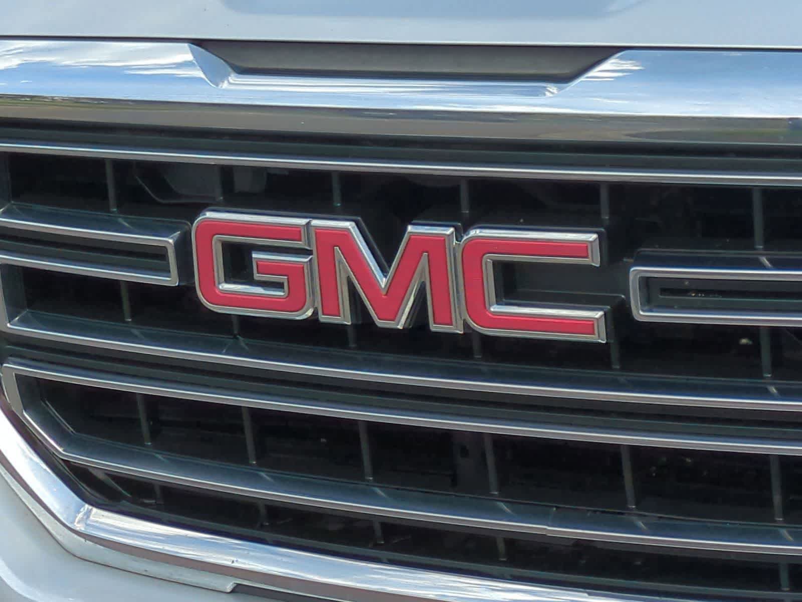 Used 2017 GMC Sierra 1500 SLE w/ SLE Value Package AWD/4WD image 12