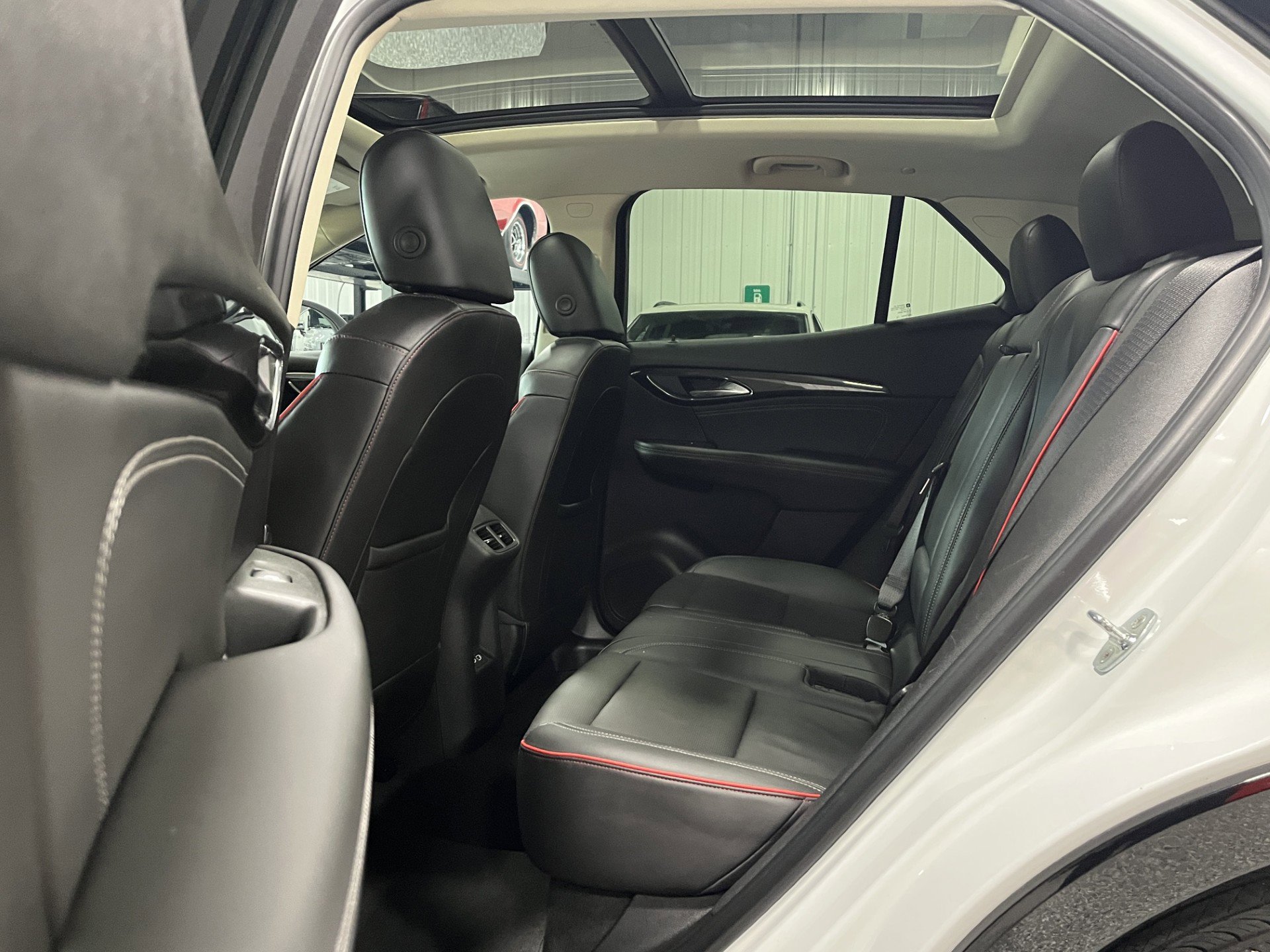 Certified 2023 Buick Envision Essence w/ Sport Touring Package AWD/4WD image 7