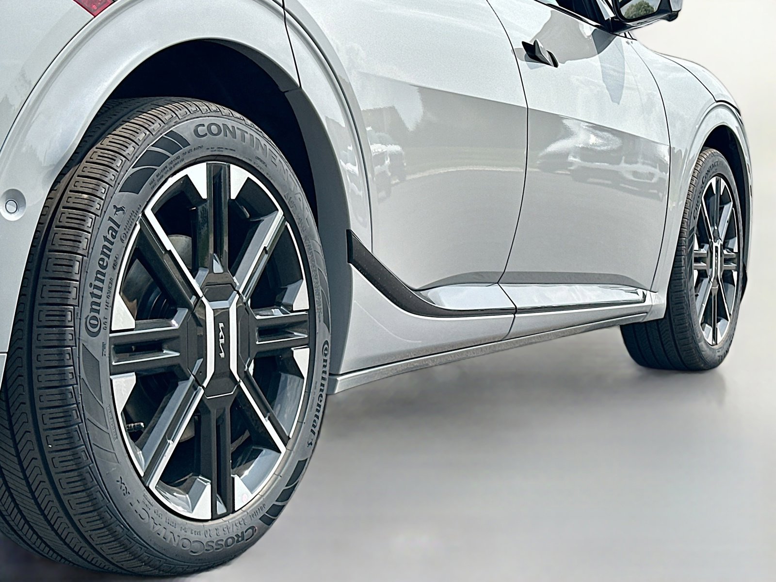 New 2025 Kia EV6 GT-Line image 13