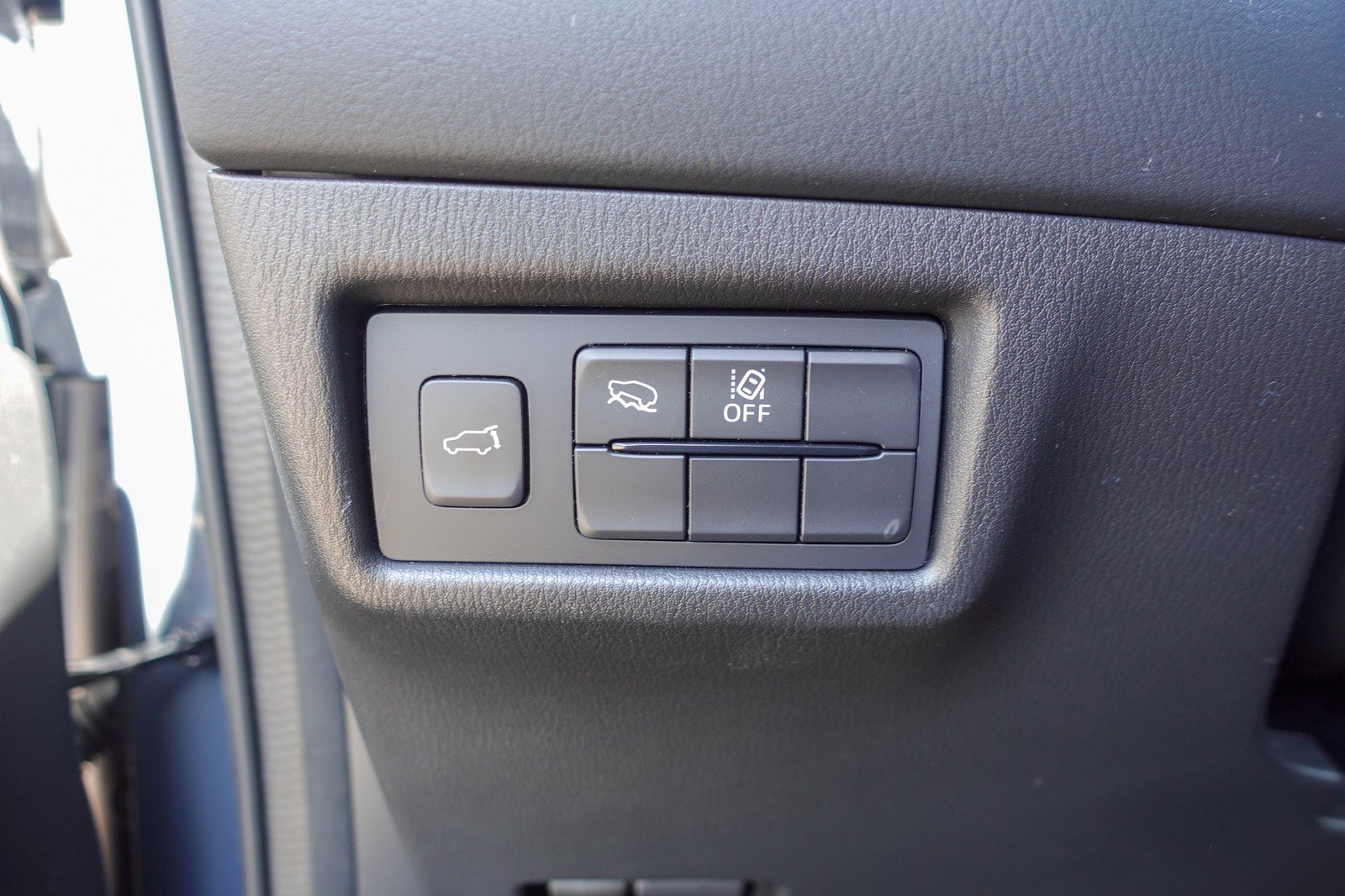 Used 2023 MAZDA CX-5 Carbon Edition image 12