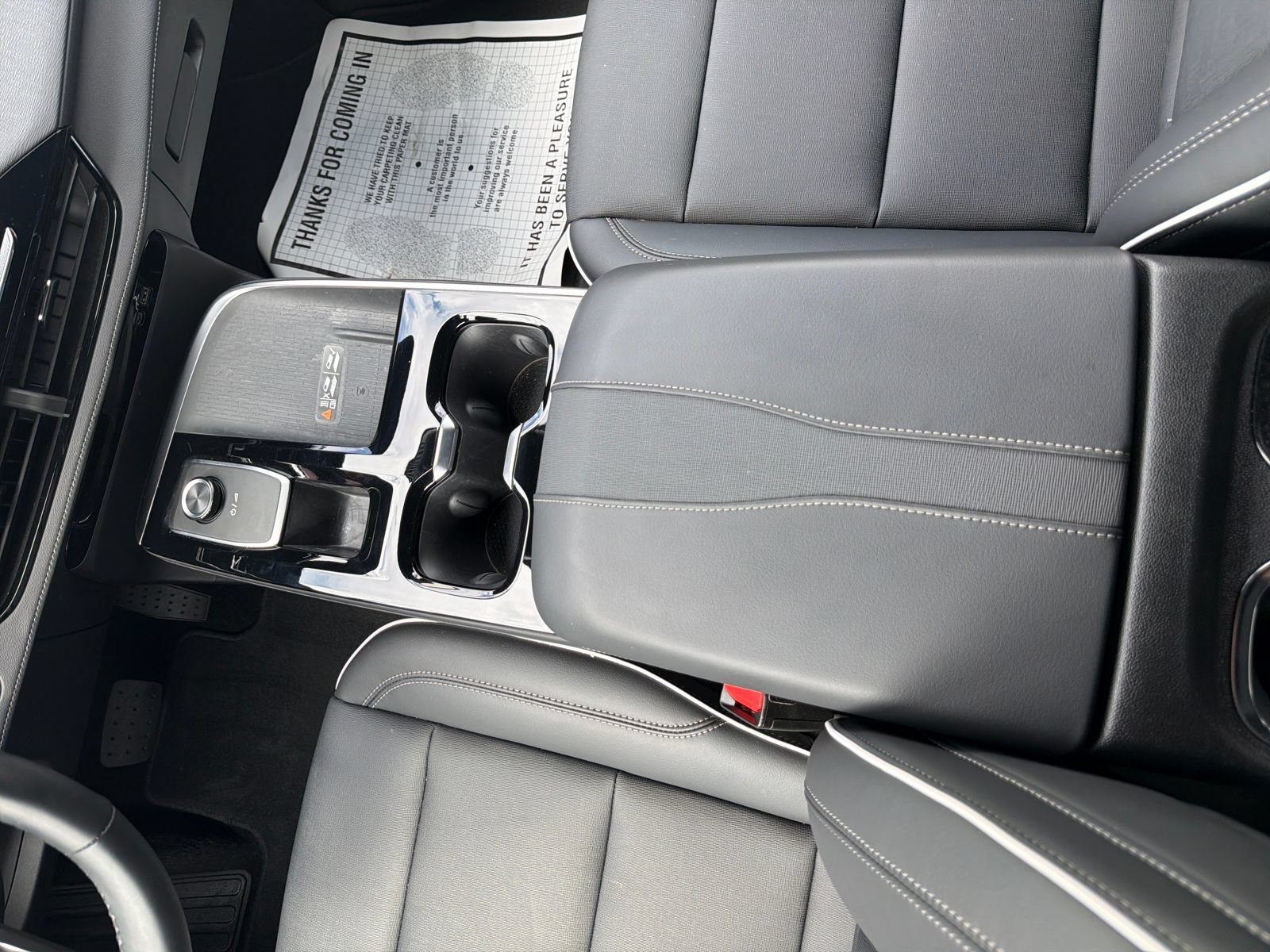 Used 2025 Buick Enclave Preferred FWD image 27