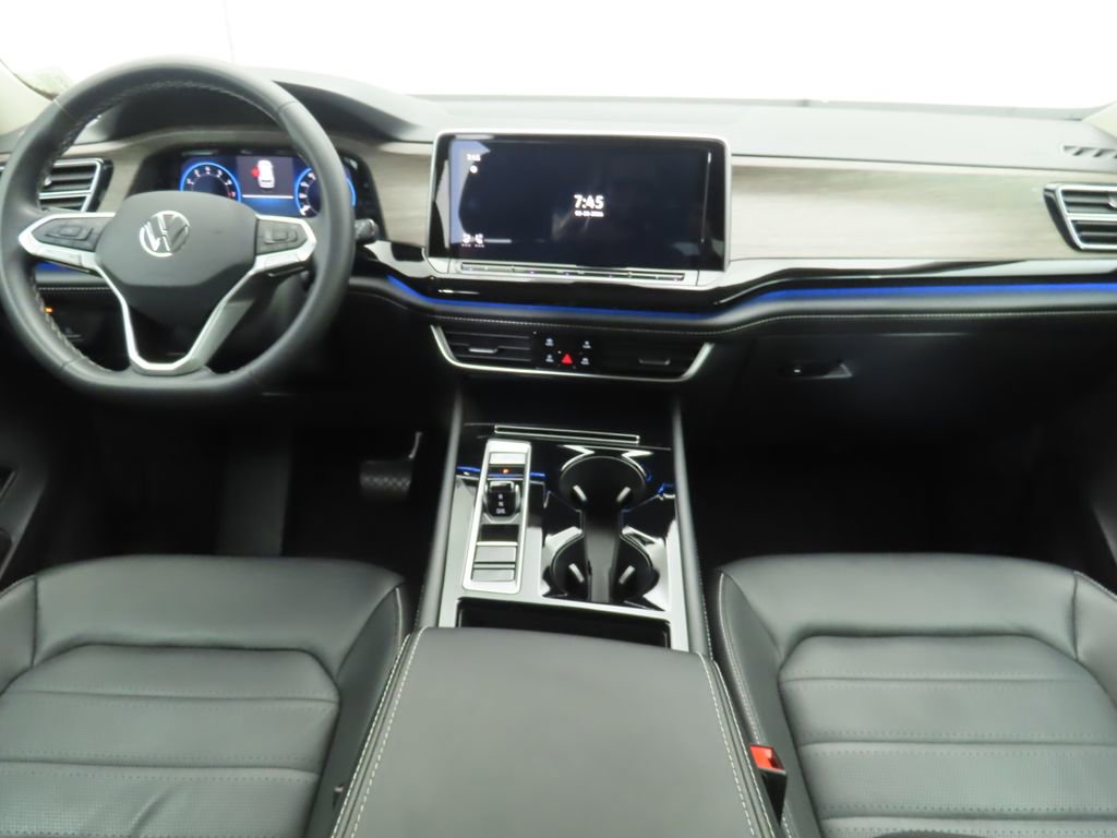 Certified 2024 Volkswagen Atlas SEL image 13