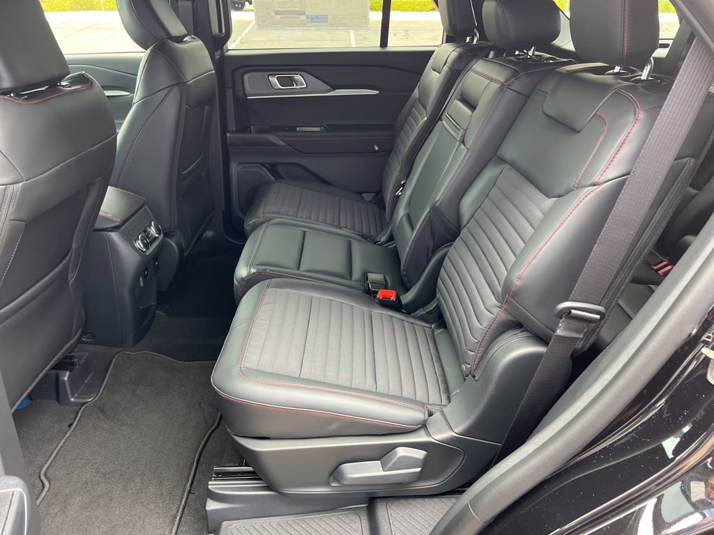 New 2026 Ford Explorer ST-Line image 11