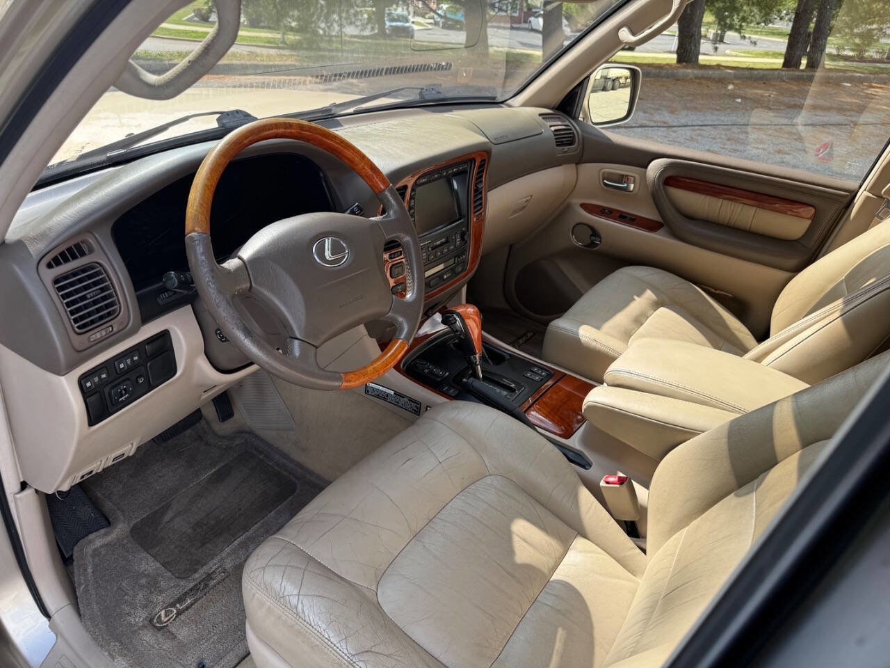 Used 2001 Lexus LX 470 4WD image 50