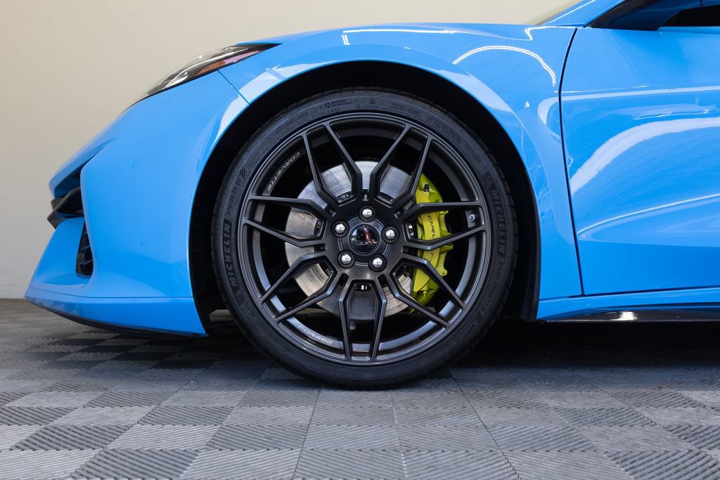 Used 2024 Chevrolet Corvette Z06 RWD image 10