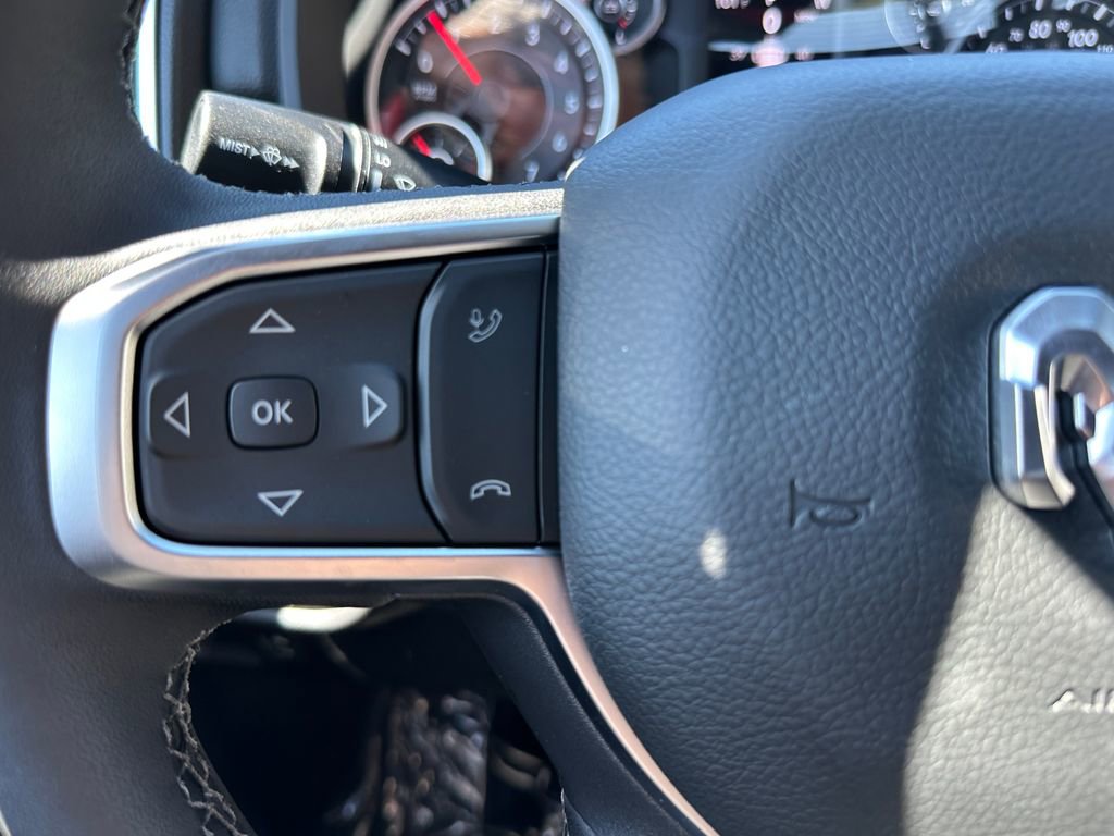 New 2026 RAM 1500 4x4 Crew Cab image 23