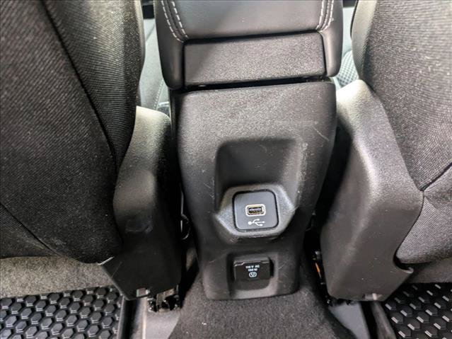 Used 2022 Jeep Renegade Altitude w/ Sun/Sound Group AWD/4WD image 18