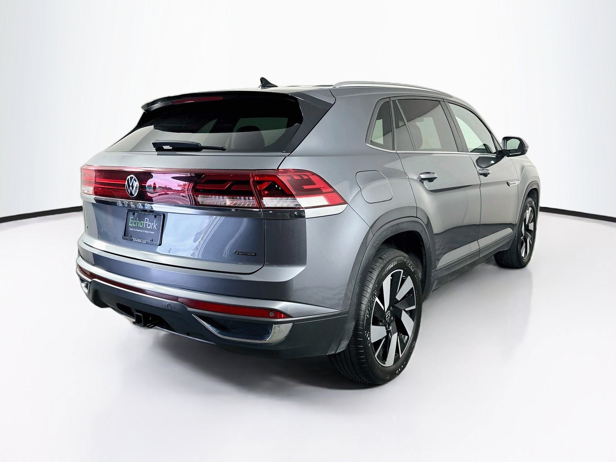Used 2025 Volkswagen Atlas Cross Sport SE AWD/4WD image 9